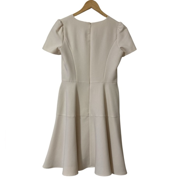 Gal Meets Glam Kate Fit and Flare Dress in Cream size 6 - Picture 10 of 14